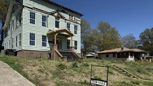 Competition ‘evisceration’: SCOTUS asked to forever end Realtors’ ‘optional’ rules