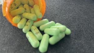 Dems: Long federal government shutdown hurts health care