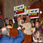 Illinois rideshare drivers rally for unionization bill