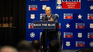 Abbott unloads on CAIR, chastises public schools