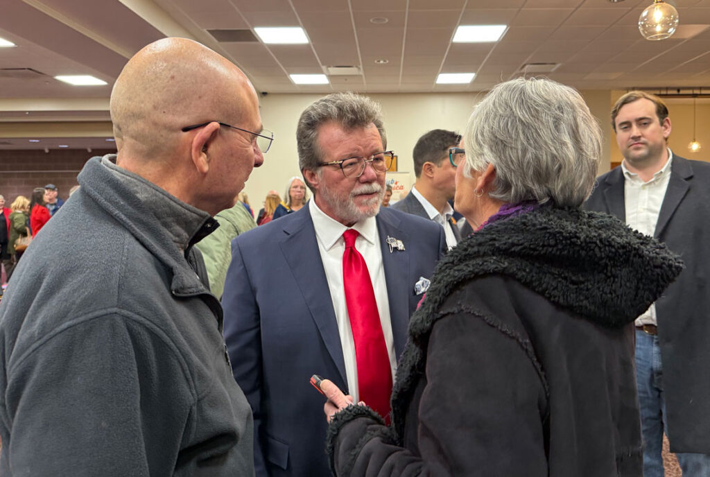 Rick Heidner casts himself as ‘Trump Republican’ in bid to unseat Pritzker