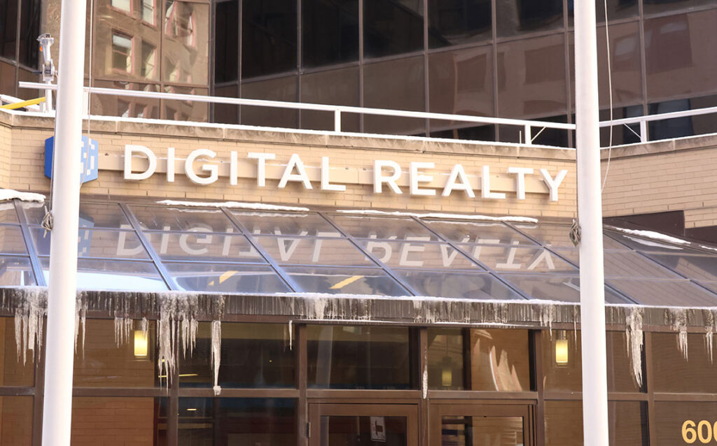 Battle over data centers in Illinois pits consumer costs vs. state competitiveness