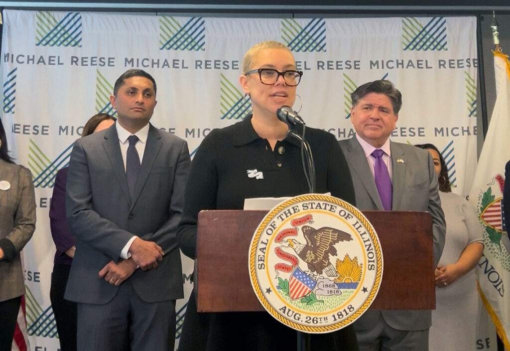 As Illinois increasingly becomes destination for abortion access, a new public-private partnership emerges