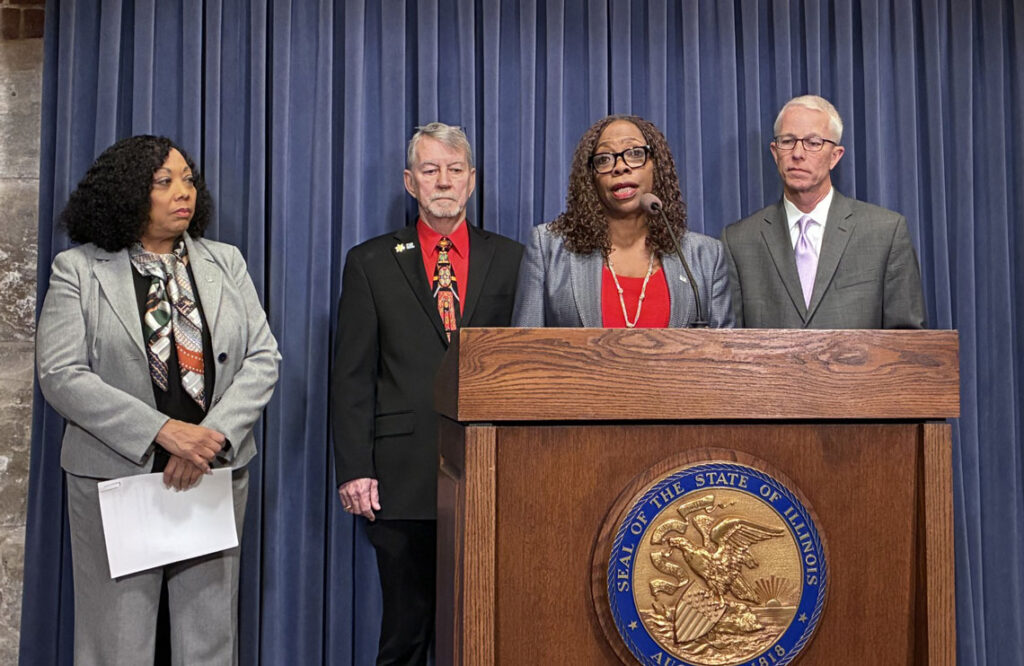 Illinois mayors call on Pritzker to rethink flat local government funding